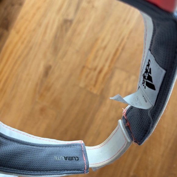 ADIDAS visor hat - Picture 4 of 5